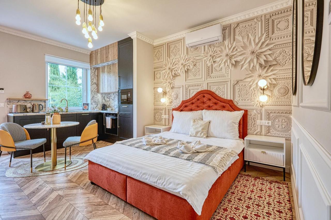 Mosonmagyaróvár The Doors Luxury Apartment מראה חיצוני תמונה