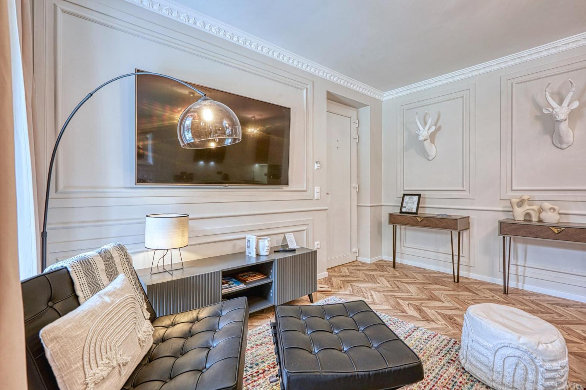 Mosonmagyaróvár The Doors Luxury Apartment מראה חיצוני תמונה